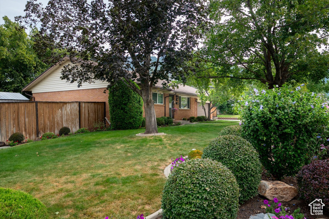 Photo 4 for MLS #2105712 at 2995 E 7110 South