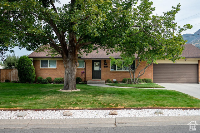 2995 E 7110 S, Cottonwood Heights UT 84121