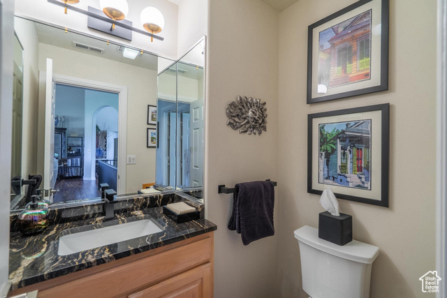 Photo 36 for MLS #2105721 at 2244 Putters Cir