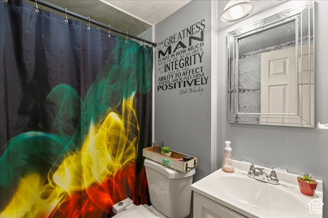 Photo 23 for MLS #2105736 at 444 E Acoma Rd