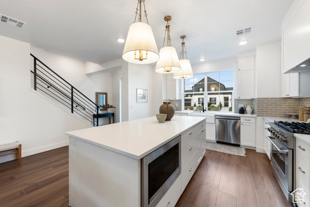 Photo 9 for MLS #2105752 at 5166 N 2525 West #14