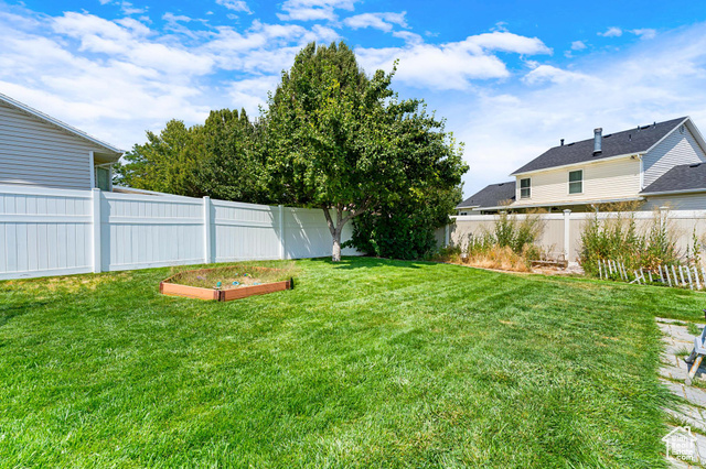 Photo 23 for MLS #2105762 at 4246 W Ascot Downs Dr