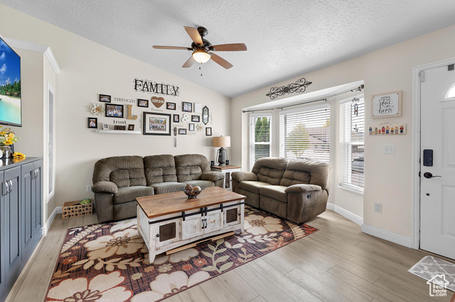 Photo 2 for MLS #2105762 at 4246 W Ascot Downs Dr