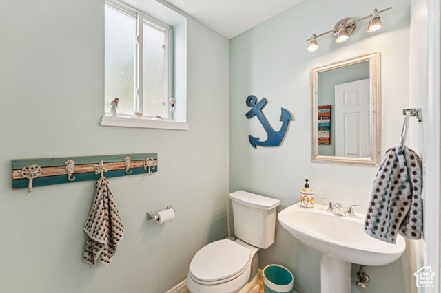 Photo 27 for MLS #2105763 at 3033 S 400 East