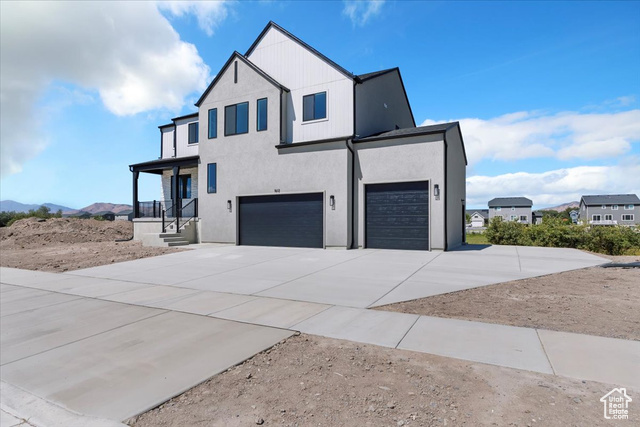 1612 E Livi Ln 3