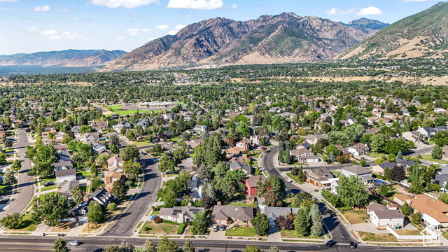 Photo 8 for MLS #2105766 at 8965 S Quail Run Dr