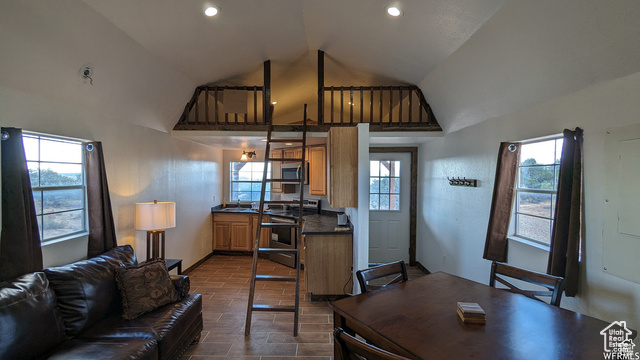 Photo 5 for MLS #2105774 at 68 N 20300 West