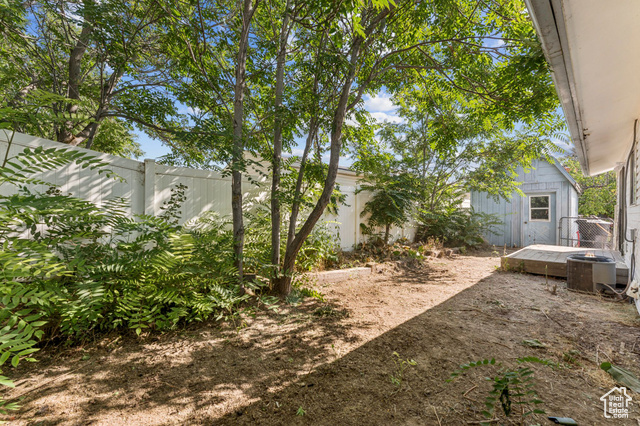 Photo 2 for MLS #2105778 at 551 W 720 South