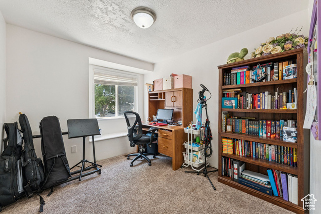 Photo 6 for MLS #2105778 at 551 W 720 South