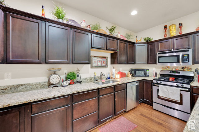 Photo 7 for MLS #2105781 at 3083 S Finsbury Ln