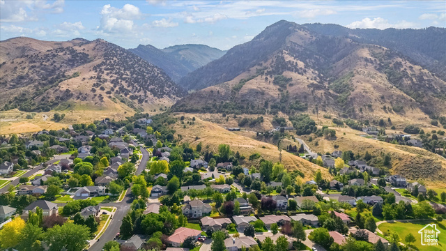 Photo 40 for MLS #2105783 at 14 Shadow Mountain Dr