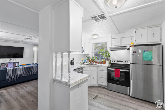 Photo 12 for MLS #2105798 at 2875 N Hill Field Rd #17