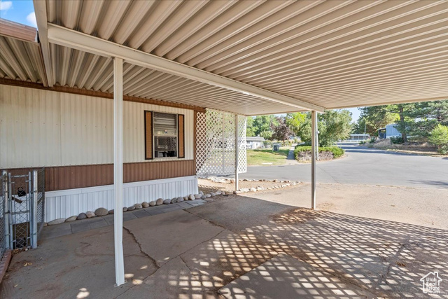 Photo 5 for MLS #2105798 at 2875 N Hill Field Rd #17