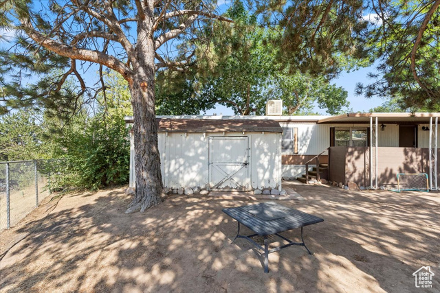 Photo 42 for MLS #2105798 at 2875 N Hill Field Rd #17