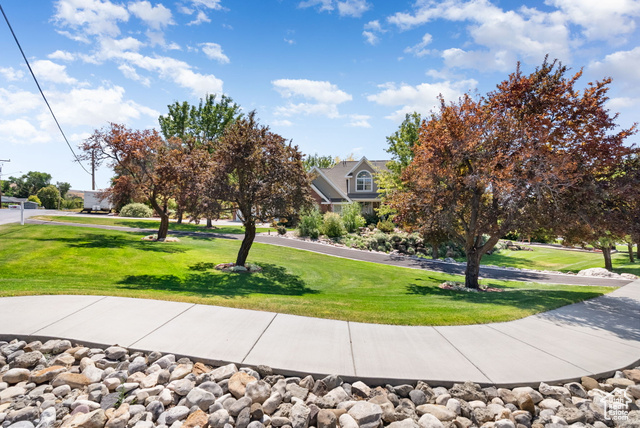Photo 2 for MLS #2105808 at 287 N 300 East