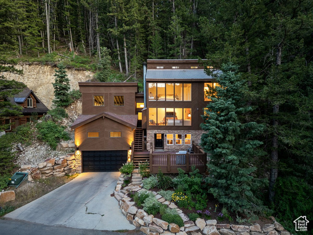Photo 47 for MLS #2105817 at 485 Upper Evergreen Dr