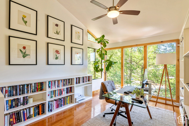Photo 20 for MLS #2105817 at 485 Upper Evergreen Dr