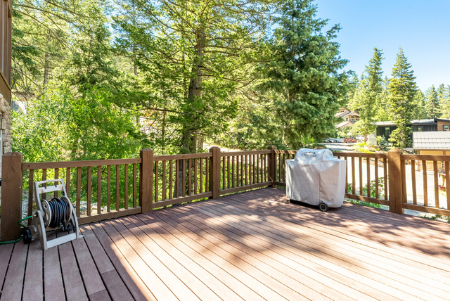 Photo 39 for MLS #2105817 at 485 Upper Evergreen Dr