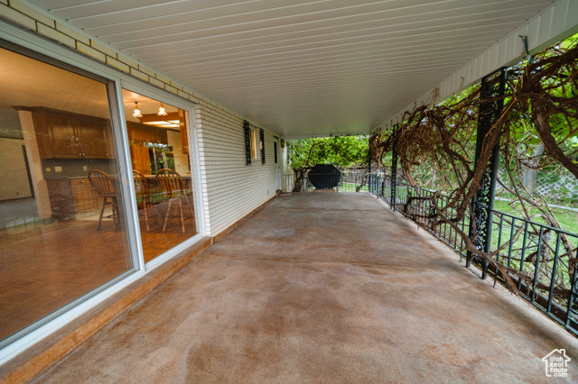Photo 49 for MLS #2105827 at 349 Crestview Dr