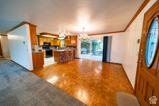 Photo 17 for MLS #2105827 at 349 Crestview Dr
