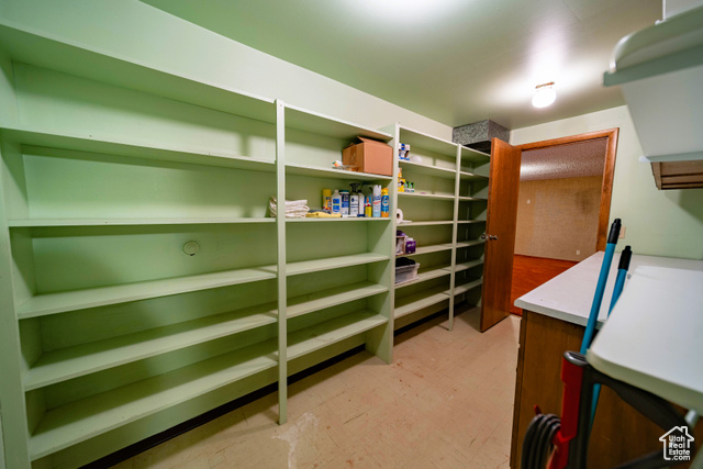Photo 47 for MLS #2105827 at 349 Crestview Dr
