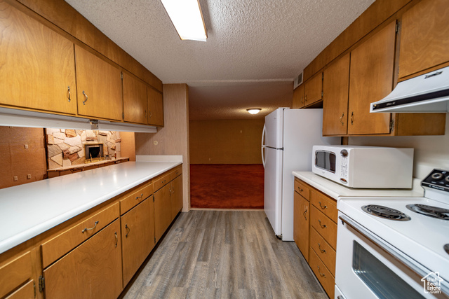 Photo 37 for MLS #2105827 at 349 Crestview Dr