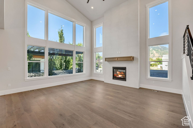 Photo 9 for MLS #2105831 at 287 E Concord Farm Ln #1