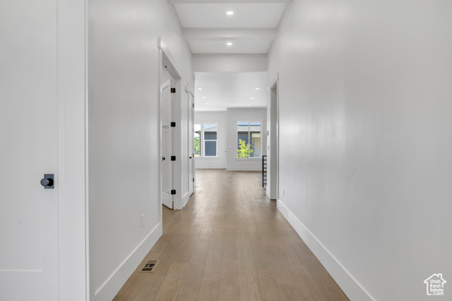 Photo 3 for MLS #2105849 at 269 E Concord Farm Ln #4
