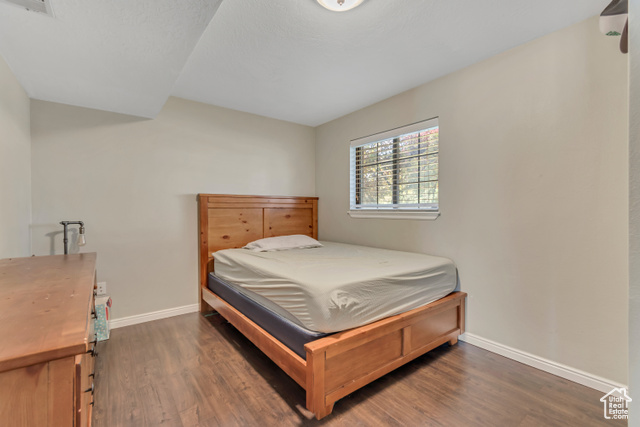 Photo 17 for MLS #2105855 at 10094 N Oak Rd