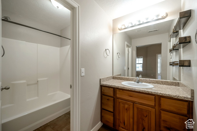Photo 8 for MLS #2105860 at 11756 S Currant Dr #111