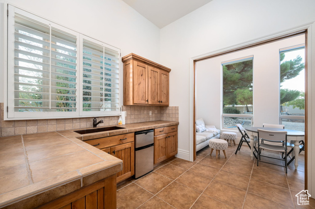 Photo 66 for MLS #2105862 at 213 E Adam Ln