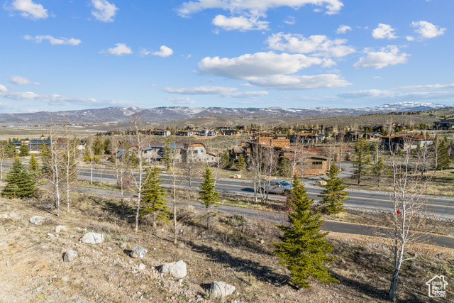 Photo 13 for MLS #2105866 at 2802 Hills Ridge Rd