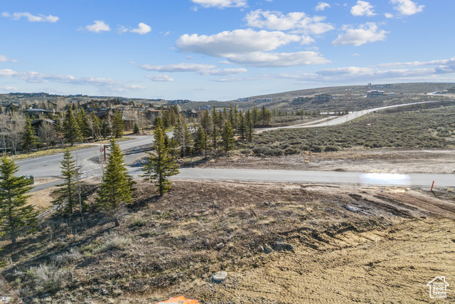 Photo 15 for MLS #2105866 at 2802 Hills Ridge Rd