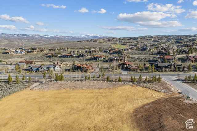 Photo 5 for MLS #2105866 at 2802 Hills Ridge Rd