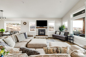 Photo 16 for MLS #2105874 at 388 W Cricket Cir