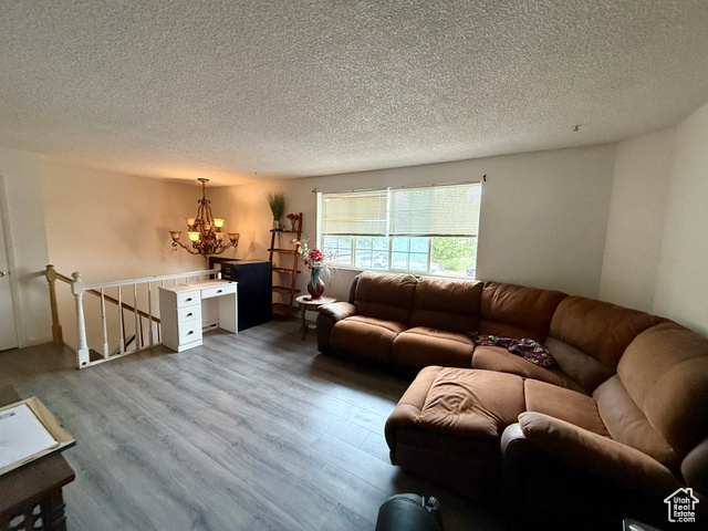Photo 10 for MLS #2105879 at 5242 S Hamlet Cir
