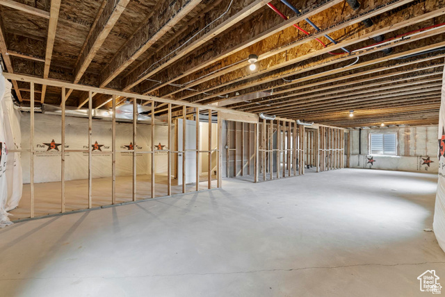 Photo 13 for MLS #2105886 at 2824 S Eagle Dr #9