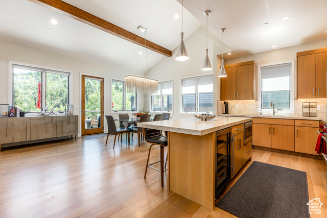 Photo 9 for MLS #2105893 at 158 Ridge Ave