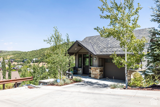 Photo 44 for MLS #2105893 at 158 Ridge Ave