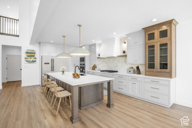 Photo 8 for MLS #2105901 at 2714 S Eagle Dr #04