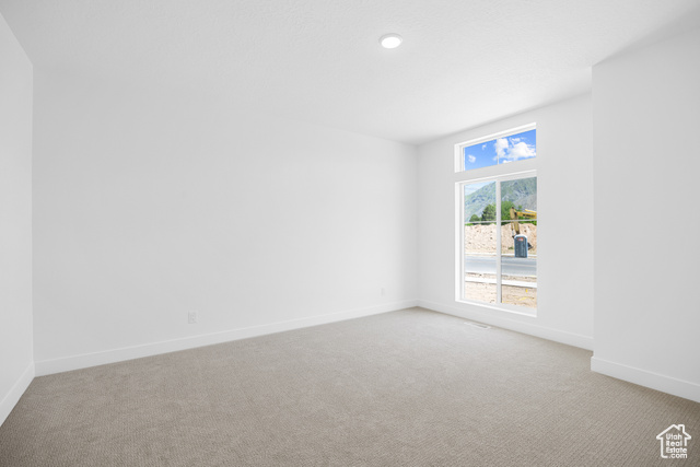 Photo 21 for MLS #2105901 at 2714 S Eagle Dr #04