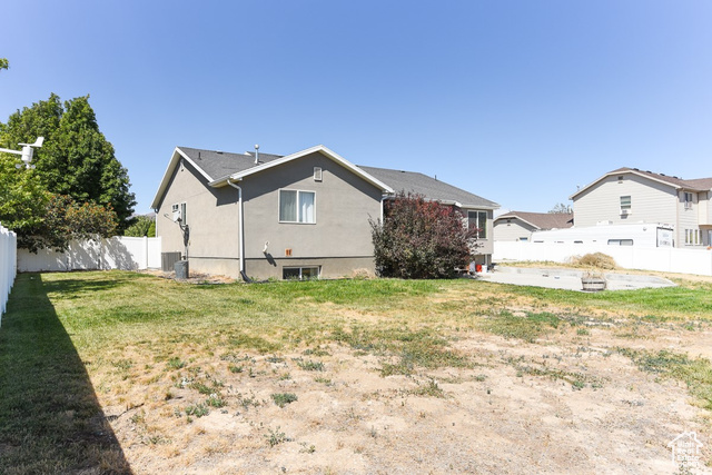 Photo 48 for MLS #2105903 at 1129 S Apricot Cir