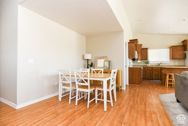 Photo 16 for MLS #2105903 at 1129 S Apricot Cir