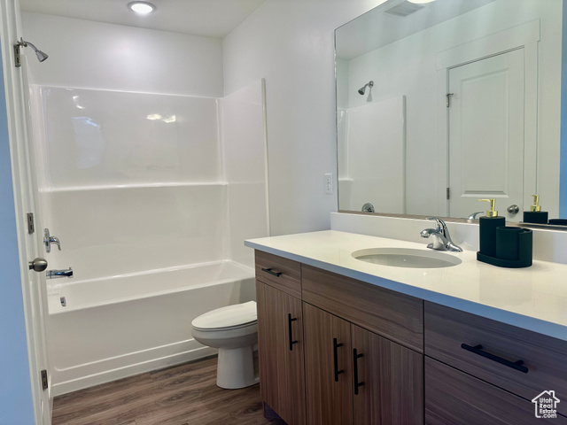 Photo 10 for MLS #2105916 at 509 W 400 South