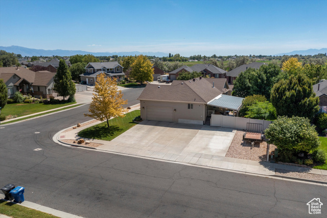 Photo 4 for MLS #2105920 at 1635 N 4625 West