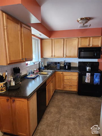 Photo 4 - 449 Marvista Ln, Tooele UT 84074