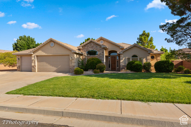 753 E CASTLE STONE DR, Washington UT 84780