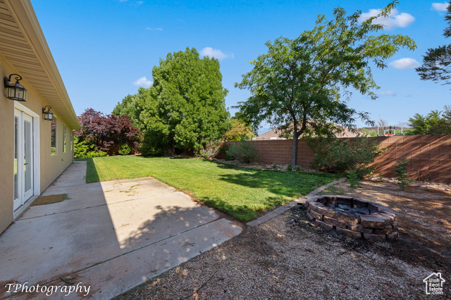 Photo 28 for MLS #2105932 at 753 E Castle Stone Dr