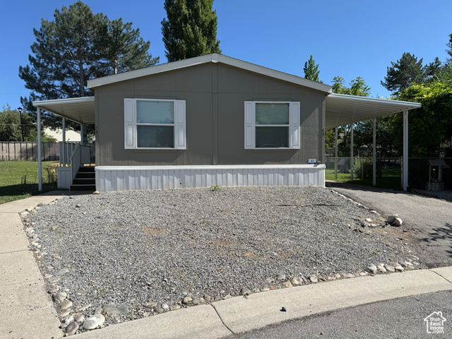 MLS #2105939 - 330 Pellinore