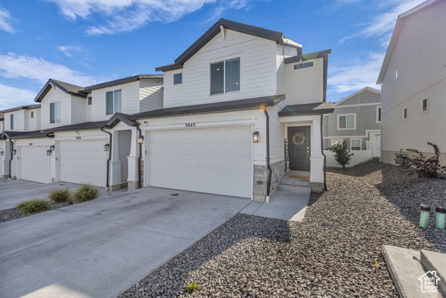 Photo 2 for MLS #2105946 at 3843 S Iron Baron Dr